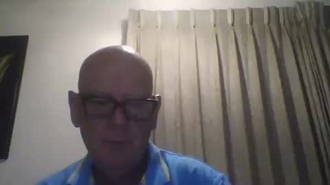 Snapshot of 304705449t chatting on 12.19.24 Peter online show from 12.19.24