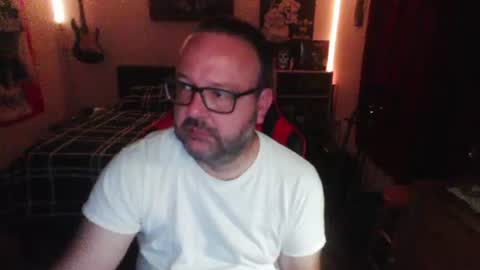 Snapshot of 3ndlessmike chatting on 06.27.26 3ndlessmike online show from 06.27.26