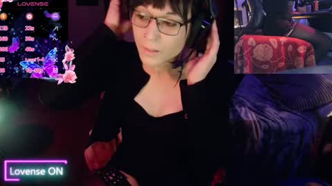 3ShyCat3 online show from 11.27.25