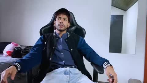 E V I L online show from 11.03.25