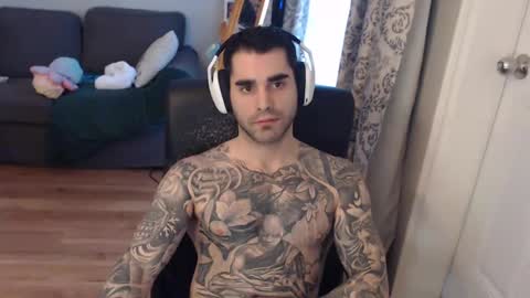 Snapshot of 420randomguy chatting on 02.06.25 Anomander Rake online show from 02.06.25