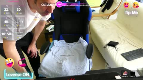 Snapshot of 55hotgboy chatting on 09.27.25 Larese Carlo online show from 09.27.25