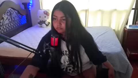 Snapshot of 5ophie chatting on 02.08.26 5ophie online show from 02.08.26