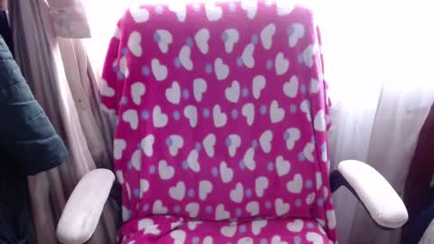 Snapshot of 666maskgirl chatting on 11.12.25 SHANNON online show from 11.12.25