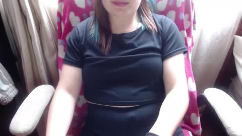 Snapshot of 666maskgirl chatting on 02.17.26 SHANNON online show from 02.17.26