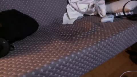 Chris online show from 02.04.25