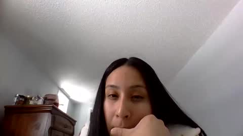 69latina69 online show from 02.20.25