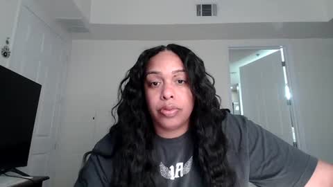 Snapshot of 6ft3bbwoneofakind chatting on 08.01.26 Jazzy Girl online show from 08.01.26