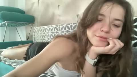 75sowet018 online show from 12.16.25