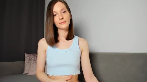 Snapshot of 787_fm chatting on 01.10.25 Anna online show from 01.10.25