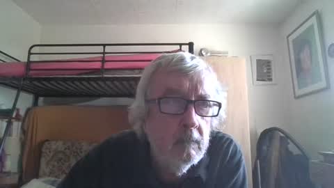 78kiss online show from 10.17.25