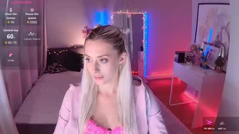 Loren Wood online show from 09.11.25