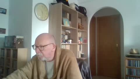  Papi  online show from 02.04.25