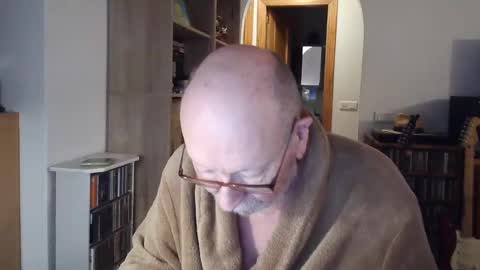  Papi  online show from 03.01.25