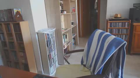  Papi  online show from 10.19.25