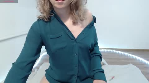 Snapshot of 8000_boginya chatting on 02.01.25 8000 Boginya online show from 02.01.25