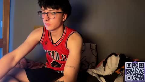 Snapshot of 8_goat chatting on 10.18.25 Phillip online show from 10.18.25