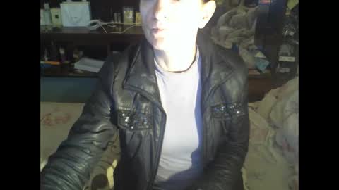 Snapshot of 8mistress8 chatting on 12.21.25 8MISTRESS8 online show from 12.21.25