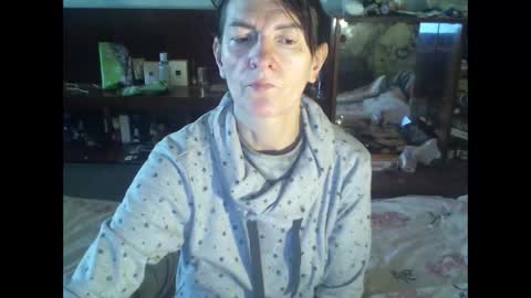 Snapshot of 8mistress8 chatting on 02.27.26 8MISTRESS8 online show from 02.27.26