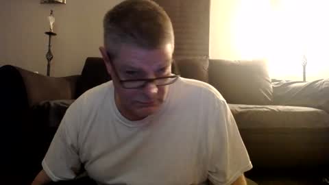 Snapshot of 989guy chatting on 06.28.26 989guy online show from 06.28.26