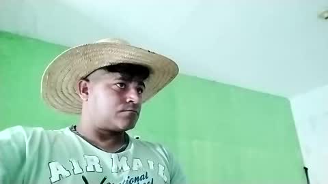 9vinhocamshow online show from 02.22.25