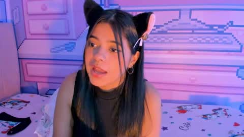 Snapshot of _18alice chatting on 12.08.24 Alice online show from 12.08.24