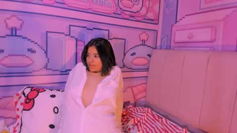 Snapshot of _18alice chatting on 02.06.25 Alice online show from 02.06.25