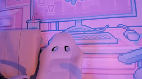 Snapshot of _18alice chatting on 02.07.25 Alice online show from 02.07.25