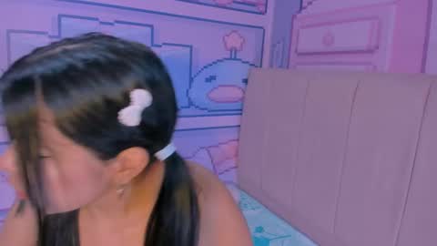 Snapshot of _18alice chatting on 03.09.25 Alice online show from 03.09.25