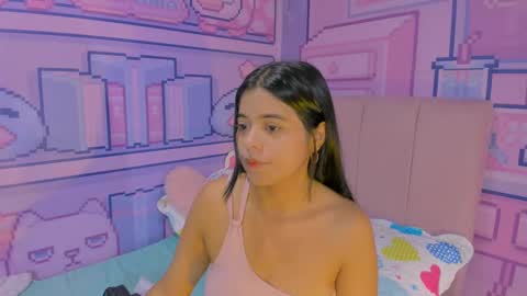 Snapshot of _18alice chatting on 03.12.25 Alice online show from 03.12.25