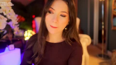 Sophia  online show from 12.19.25