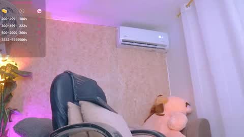 Snapshot of _abby07 chatting on 02.25.26 _abby07 online show from 02.25.26