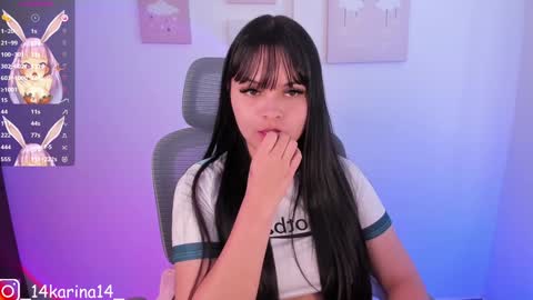 Snapshot of _abby_westt chatting on 12.21.24 Sophia online show from 12.21.24