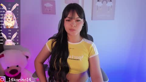 Snapshot of _abby_westt chatting on 01.25.25 Sophia online show from 01.25.25