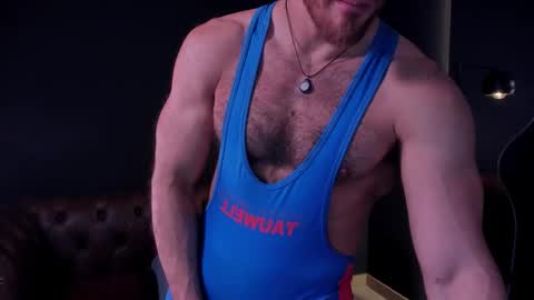 Snapshot of _adamcoper_ chatting on 12.19.25 _adamcoper_ online show from 12.19.25