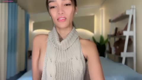 Snapshot of _agatha69_ chatting on 11.19.25 agatha online show from 11.19.25