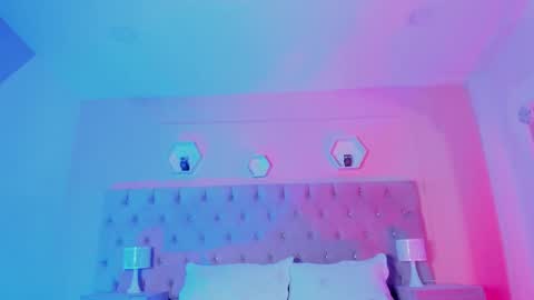 Snapshot of _agathaargent chatting on 12.29.24 Agatha online show from 12.29.24