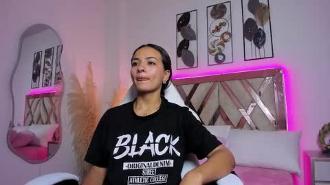  Akira  online show from 11.19.25