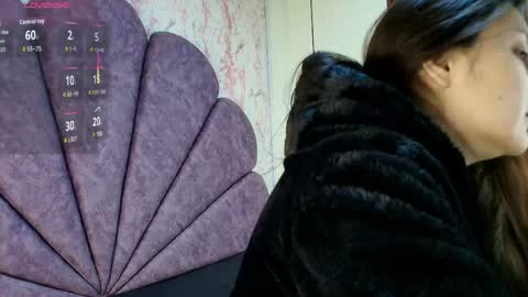 Snapshot of _alaia_collway_ chatting on 05.14.26 Alaia online show from 05.14.26