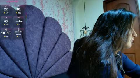 Snapshot of _alaia_collway_ chatting on 05.26.26 Alaia online show from 05.26.26