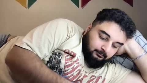 Snapshot of _alan_bear_ chatting on 09.17.25 Alan online show from 09.17.25