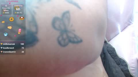 Snapshot of _alegriamartinez_ chatting on 01.18.25 _alegriamartinez_ online show from 01.18.25