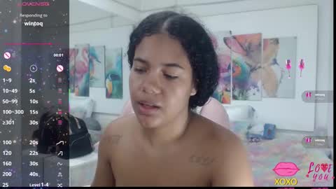 Snapshot of _alegriamartinez_ chatting on 11.10.25 _alegriamartinez_ online show from 11.10.25