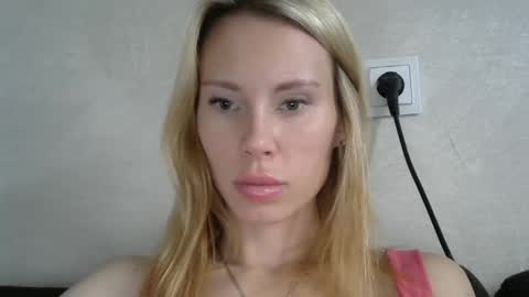 _alex1819 online show from 10.13.25