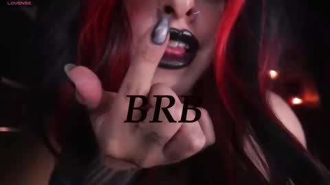 Miss Alice  My internet sucks these days see you soon online show from 11.30.25