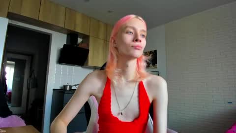 Snapshot of _alice_kitty chatting on 05.28.26 Gaylord online show from 05.28.26