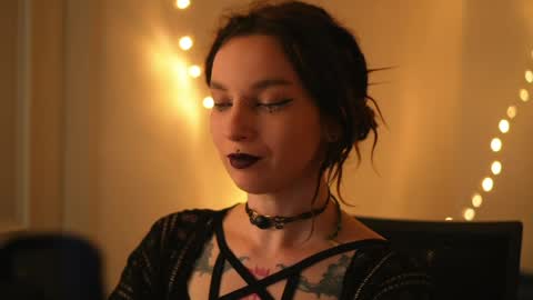 Snapshot of _alicemorrison_ chatting on 03.30.26 Alice Morrison Mistress Datura online show from 03.30.26