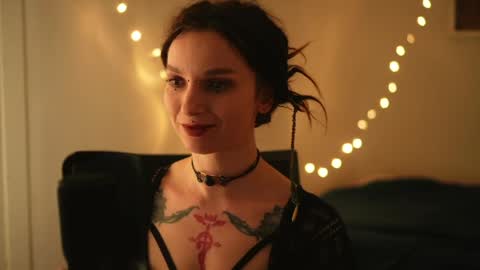 Snapshot of _alicemorrison_ chatting on 04.08.26 Alice Morrison Mistress Datura online show from 04.08.26