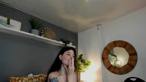  Alice  online show from 02.20.25