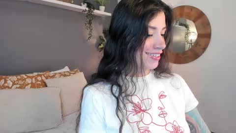  Alice  online show from 02.25.25